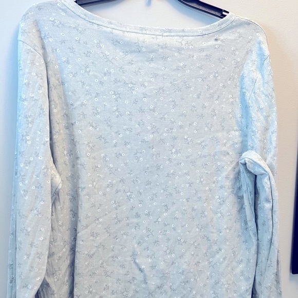 Hippie Rose Trendy Plus Size Ruched Hook-and-Eye-Front Top - Picture 6 of 6